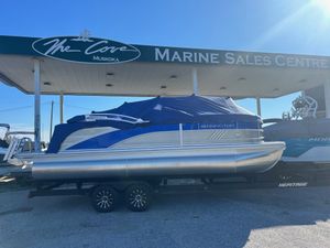 2026 Bennington M Series 22 MFB