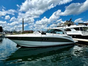 2008 Cruisers Yachts 390 Sports Coupe