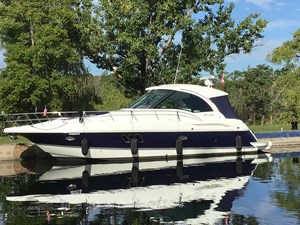 2012 Cruisers Yachts 430 Sport Coupe