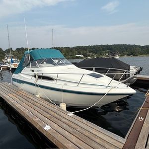 1993 MONTEREY 246 SEL