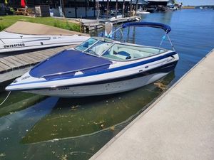 2002 Crownline 19 Bowrider