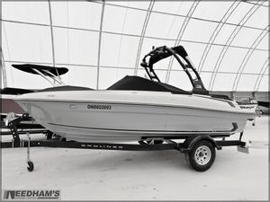 2022 Bayliner VR4