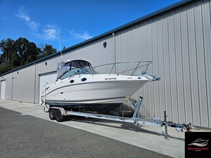 2005 Sea Ray 270 Amberjack
