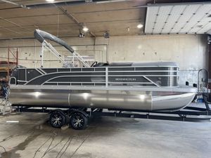 Bennington 22S Rear Fish & Cruise SPS Tri-Toon 2026