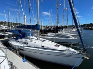 1994 Beneteau 352