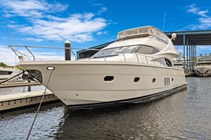 2009 Marquis 65