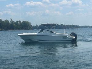 2026 Boston Whaler 210 Vantage