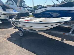 2011 Carolina Skiff J12