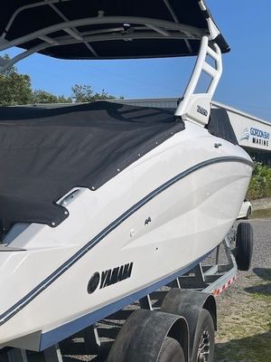 2024 Yamaha 252SD