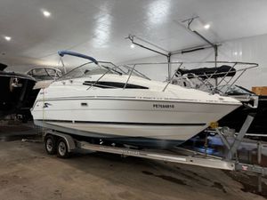 1998 Bayliner 2355