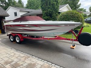 1987 Sea Ray Pachanga 22