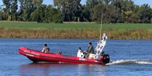 2012 AirSolid Bateau pneumatique Airsolid 22 pieds