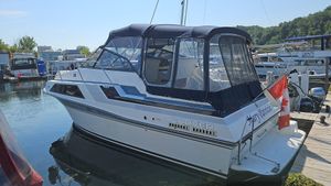 1986 Carver 27 Montego