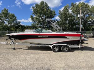 2013 MB Sports F24 Tomcat