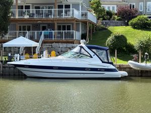 2004 Cruisers Yachts 340