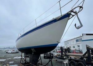Aloha Yachts 1983