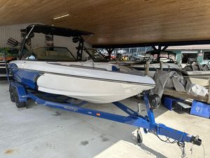 2023 Sanger Boats V237 XTZ