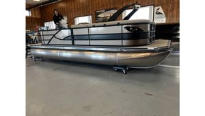 2025 Bentley Pontoon 223 Legacy Cruise