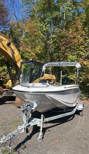 2025 Bayliner M15