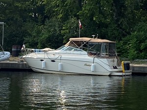 2001 Rinker Fiesta Vee 270