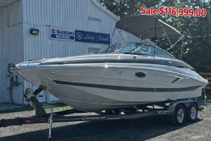 2024 Crownline E235