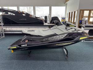 2026 Yamaha WaveRunner® VX Cruiser HO