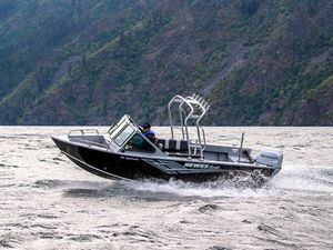 2026 Hewescraft Sportsman 180 SM