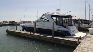 2008 Cruisers Yachts 420 Express