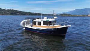 2015 Ranger Tugs R-27