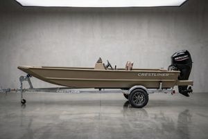 2026 Crestliner Retriever 1760 sc