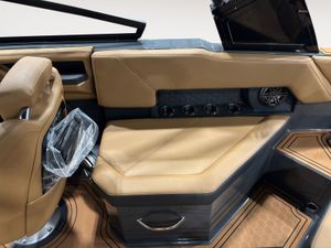 2026 Cobalt R4 SURF