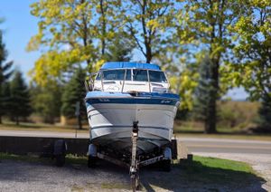 1988 Sea Ray Sundancer 268