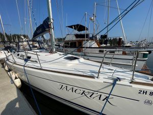 2004 Dufour Yachts 40 Performance