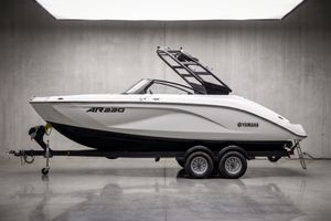 2023 Yamaha AR220