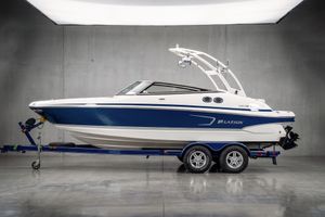 2009 Larson LXI 218