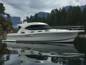 Riviera 3600 Sport Yacht 2007