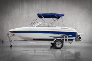 2011 Glastron Mx185
