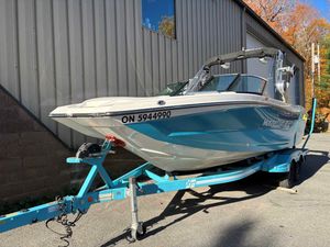 MasterCraft XT22 2018