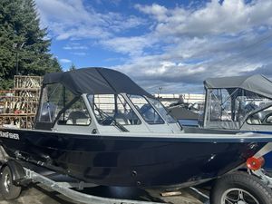 2026 KingFisher 1825 Falcon