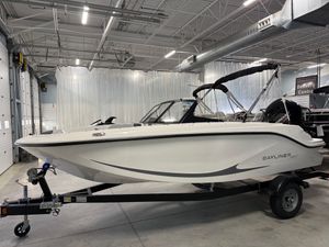2026 Bayliner M17