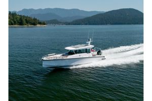 2026 Axopar 29 XC Cross Cabin