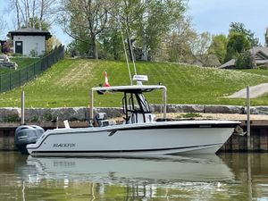 2019 Blackfin 242CC