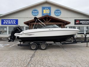2026 Monterey M Series (Outboard) M-225
