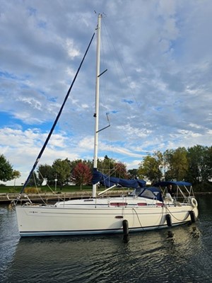 2009 Bavaria 38 Cruiser