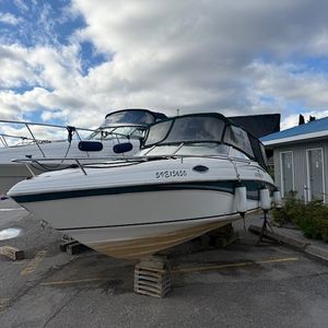 1997 Rinker 232 Captiva