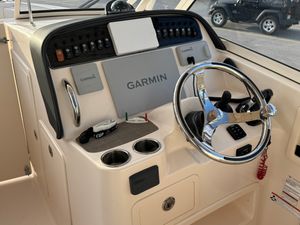 2020 Grady-White Freedom 307 for sale in Belleville, ON, photo 6