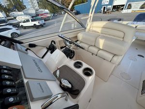 2020 Grady-White Freedom 307 for sale in Belleville, ON, photo 8