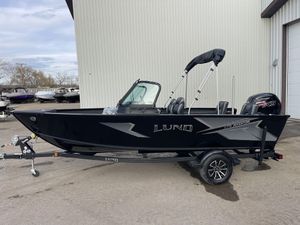 2026 Lund 1775 Adventure Sport