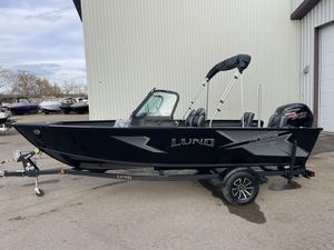 2026 Lund 1775 Adventure Sport