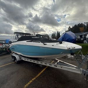 2022 NauticStar 223DC